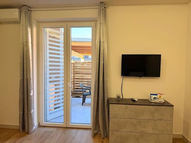 Comfort Triple Room, Patio