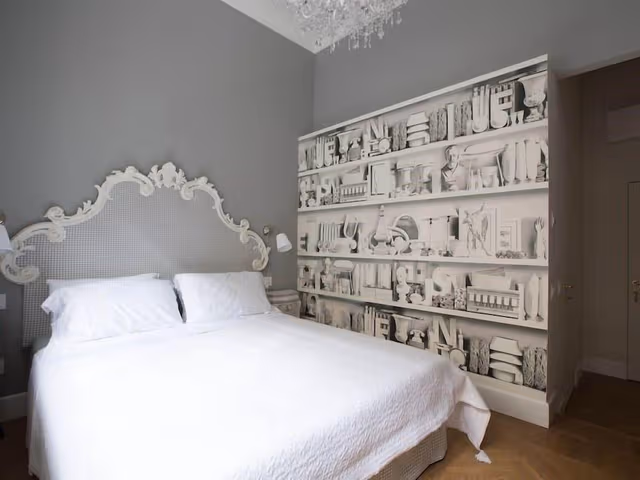 Deluxe Double Room, Ensuite, City View
