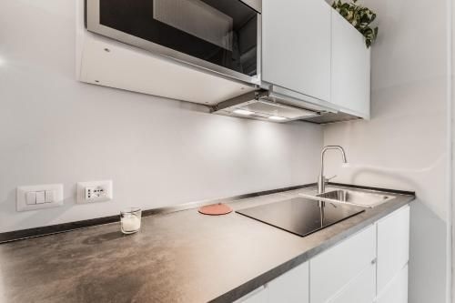 อพาร์ตเมนต์ 1 ห้องนอน 1 ห้องน้ำส่วนตัว ขนาด 38 ตร.ม. – ฟิเอรา มิลาโน ซิตี้ (MI life 23 apt -wifi-Fiera)4
