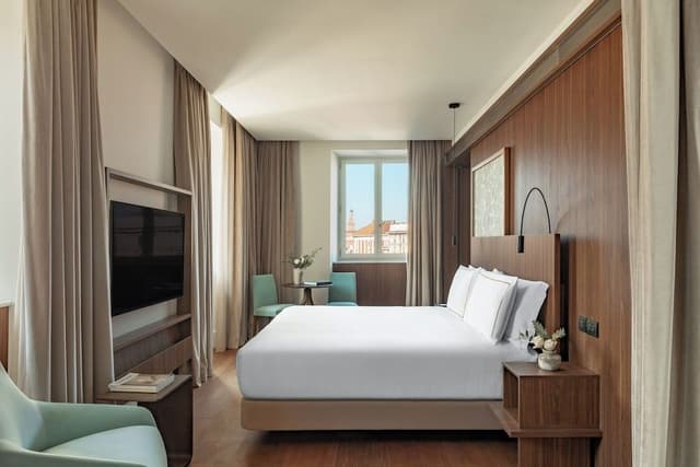 Suite, 3 Bedrooms (Savoia, with Spa Access)