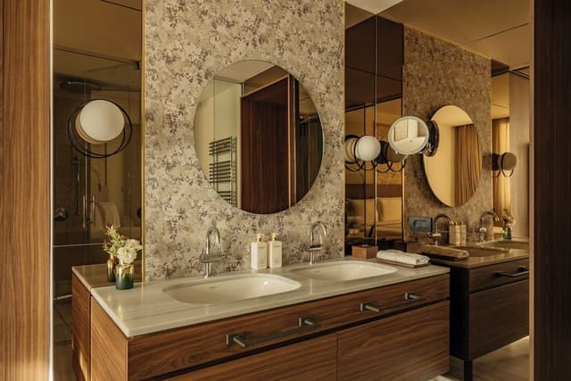 Suite, 3 Bedrooms (Savoia, with Spa Access)