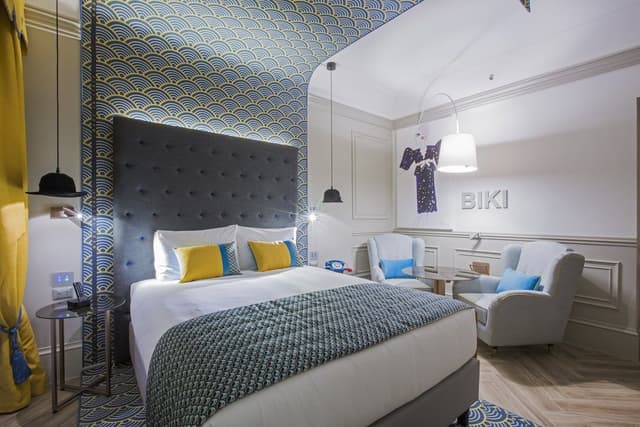 Premium Room, 1 Queen Bed, Terrace (Private Terrace)
