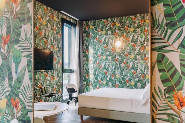 Superior Room, 1 Queen Bed, Non Smoking
