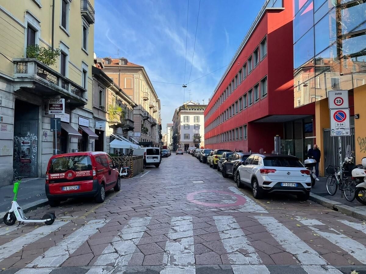 อพาร์ตเมนต์ 1 ห้องนอน 1 ห้องน้ำส่วนตัว ขนาด 60 ตร.ม. – นาวีลยี (Cozy flat mins walk to Navigli and metro station)1