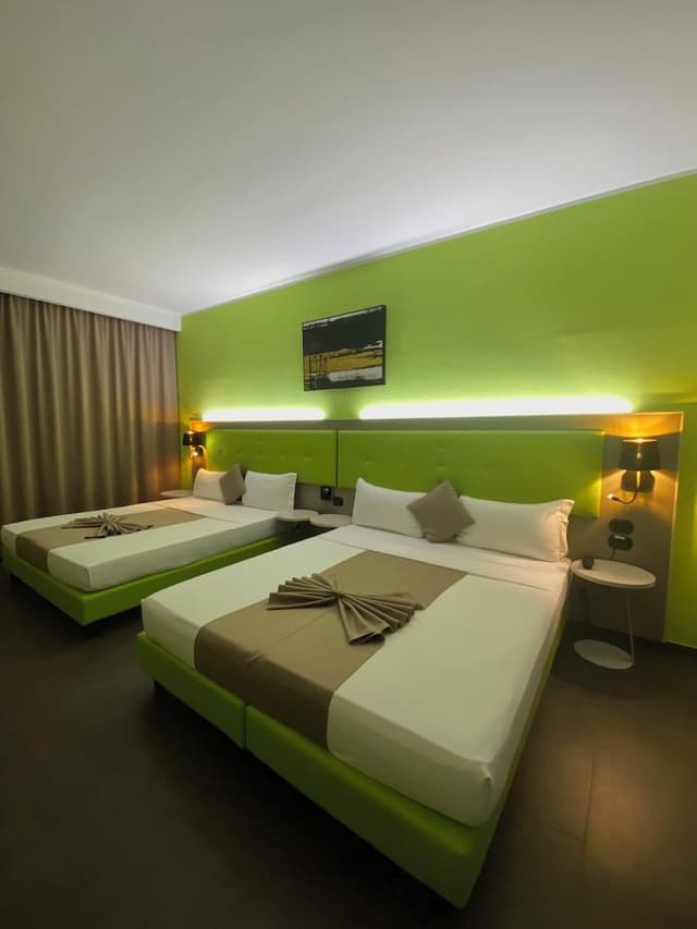 Standard Quadruple Room, Non Smoking