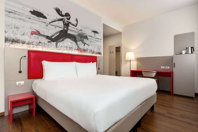 Comfort Room (Plus)
