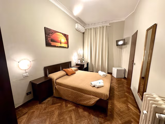 Standard Double Room, City View