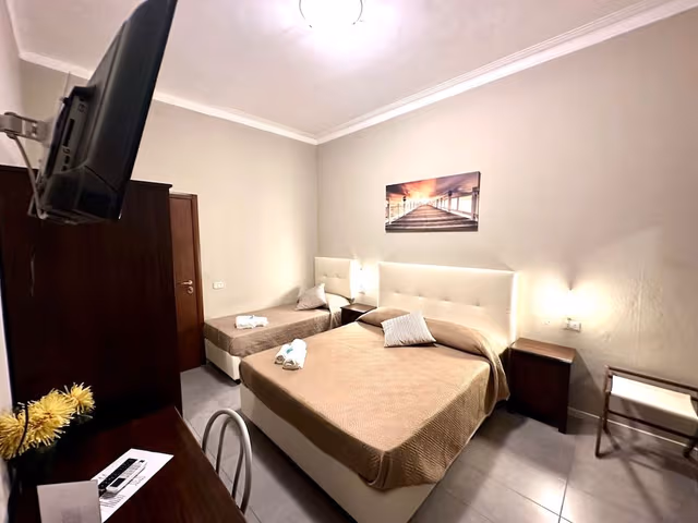 Standard Triple Room, City View