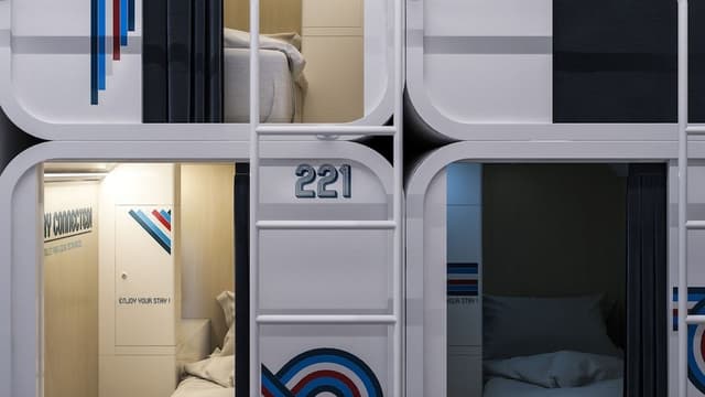 Shared Dormitory, Mixed Dorm, Ensuite (Capsule Deluxe)
