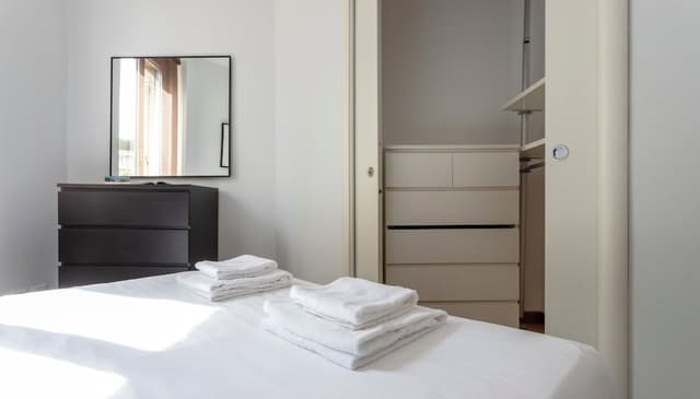 Apartment (1 Bedroom)