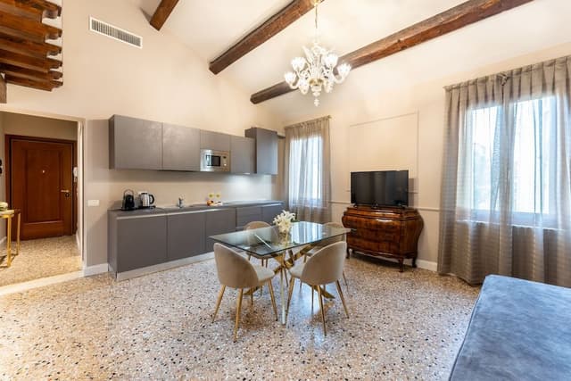 Superior Apartment