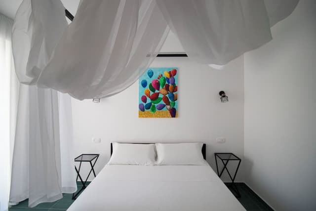 Deluxe Room, 1 King Bed, Garden View, Ground Floor