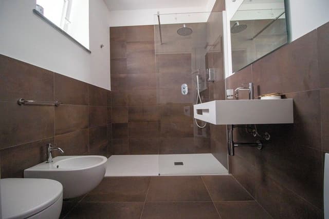 Deluxe Room, 1 King Bed, Garden View, Ground Floor