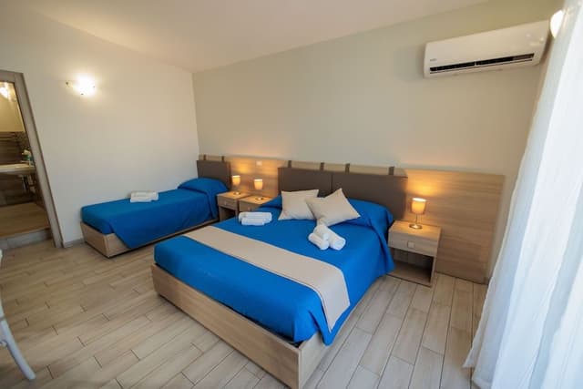 Comfort Triple Room, Balcony