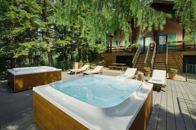 Superior Chalet