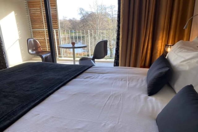 Standard Double Room, Lake View