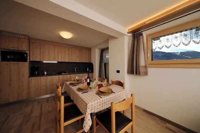 Family Apartment, Multiple Bedrooms, 2 Bathrooms (Danubio)