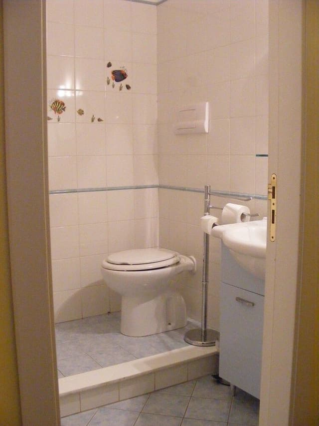 Standard Double or Twin Room (Private External Bathroom)