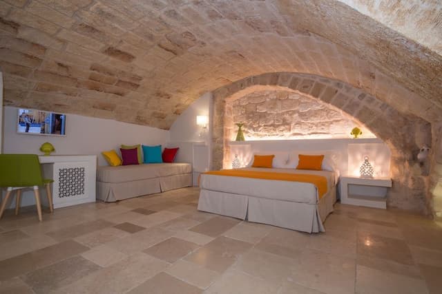 Junior Suite, Multiple Beds