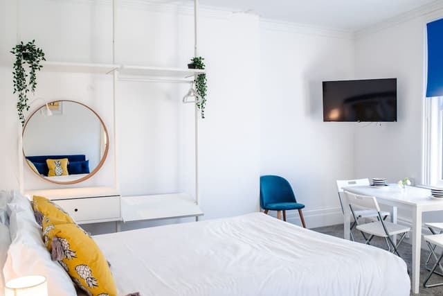 Economy Apartment, Ensuite