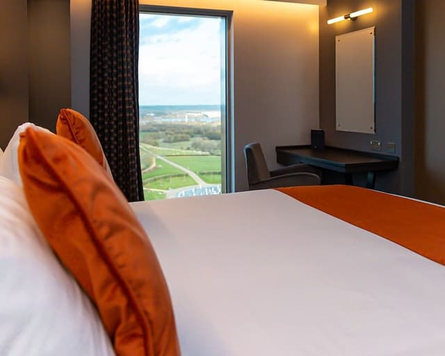 Signature Plus Room