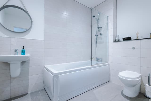 Apartment-Private Bathroom-2-Bed