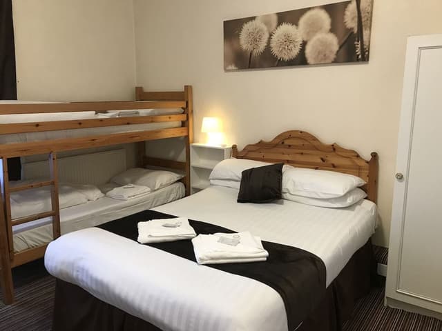 Family Quadruple Room, Ensuite