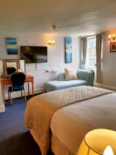 The Crown House Hotel The Crown House Hotel