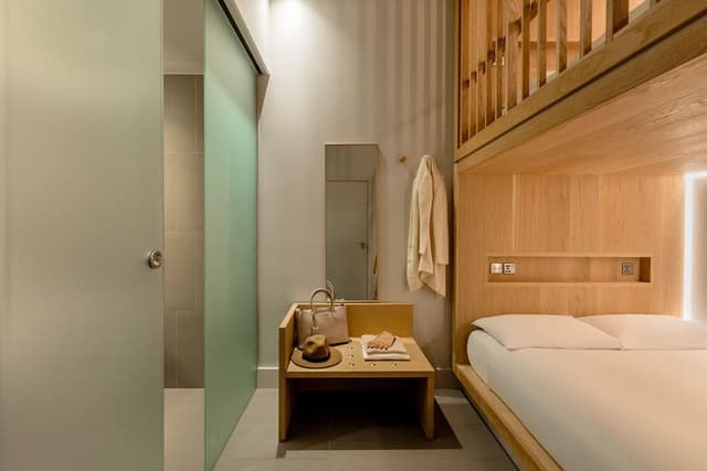 Cocoon 4