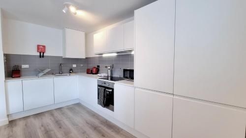 Roomspace Serviced Apartments - Kew Bridge Court4