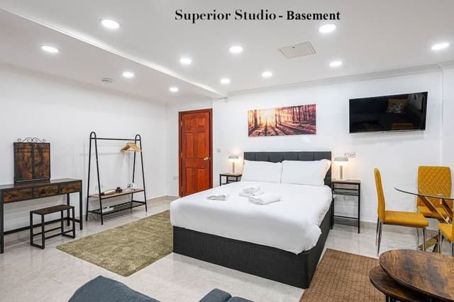 Superior Apartment, Private Bathroom