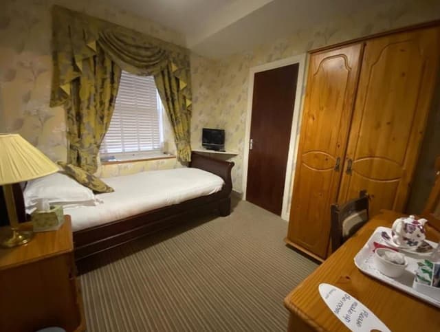 Economy Single Room