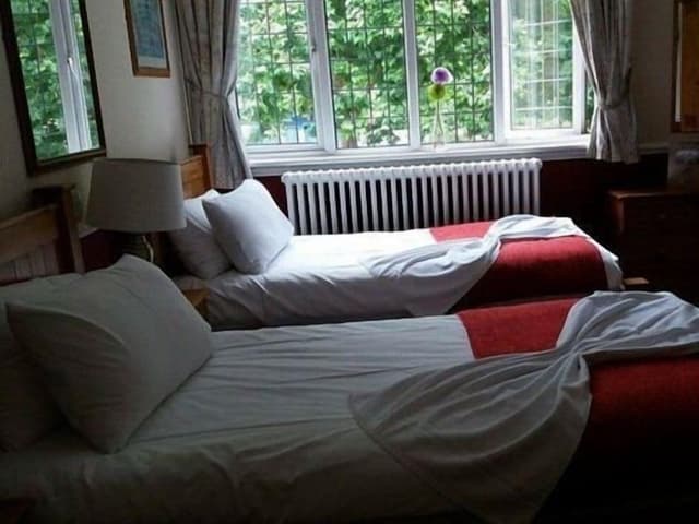Suite, Ensuite (DBL + BUNKS)
