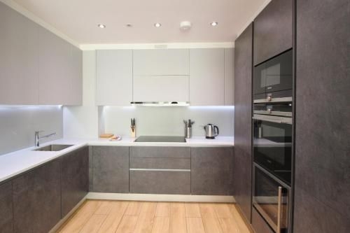 อพาร์ตเมนต์วิริเดียน คิว บริดจ์ - เซนต์จอร์จ (Viridian Apartments Kew Bridge - St Georges)1