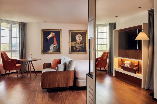 The Level, Junior Suite with Executive Lounge Access