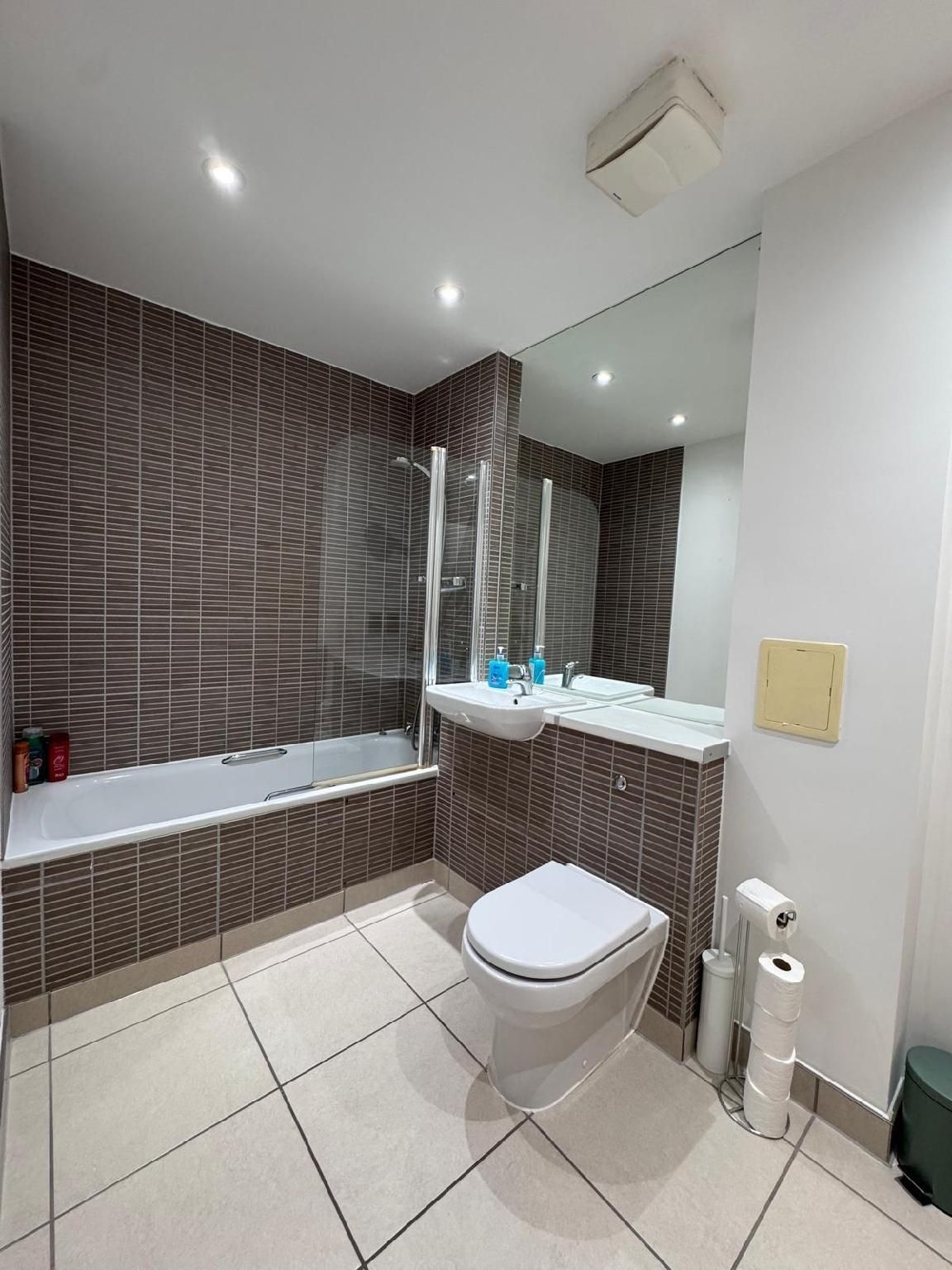 อพาร์ตเมนต์ทันสมัย ยูสตัน-แคมเดน (Modern Apartment Euston-Camden)4