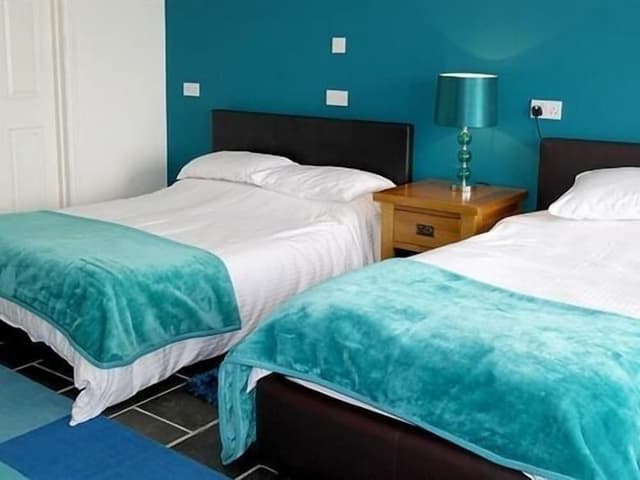 Superior Double Room, Ensuite (With Lounge)