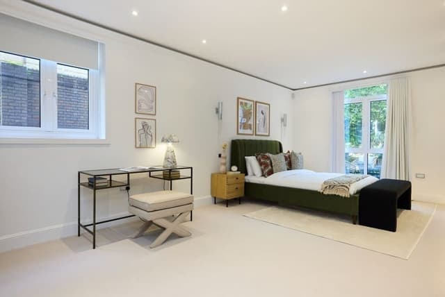 Apartment (4 Bedrooms)