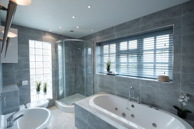 Luxury Apartment, Private Bathroom, Garden View (Riverwalk Apartment North)