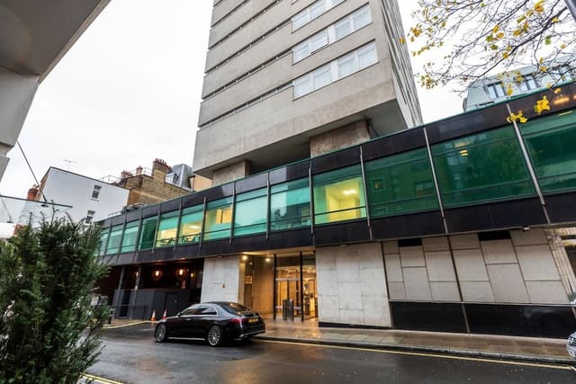 Luxury Apartment, Private Bathroom (Three Bedroom )