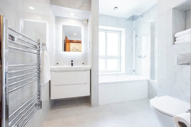 Apartment, 3 Bedrooms (2.5 Bathrooms)