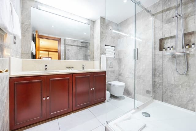 Apartment, 3 Bedrooms (2.5 Bathrooms)