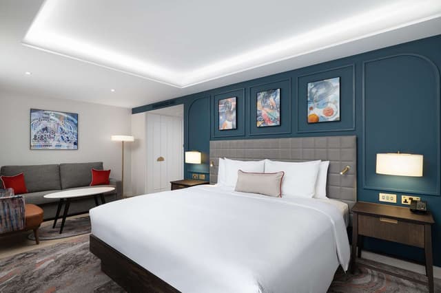 KING JUNIOR SUITE WITH VIEW