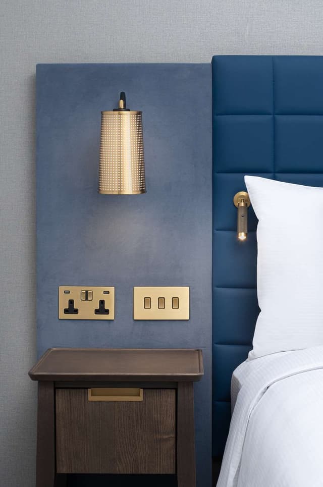 QUEEN DELUXE ROOM WITH VIEW