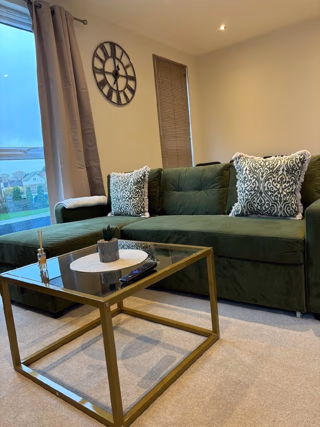 Great Location Addlestone- close to LHR