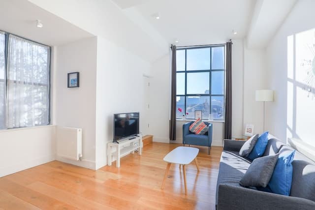 Premium Apartment, 2 Bedrooms, Kitchen, City View
