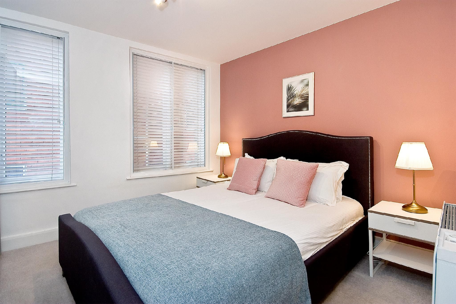 มัลเบอร์รี แฟลตหก – สองห้องนอน ชั้นสาม โดยซิตี้ ลิฟวิ่ง ลอนดอน (Mulberry Flat 6 - Two bedroom 3rd floor by City Living London)2