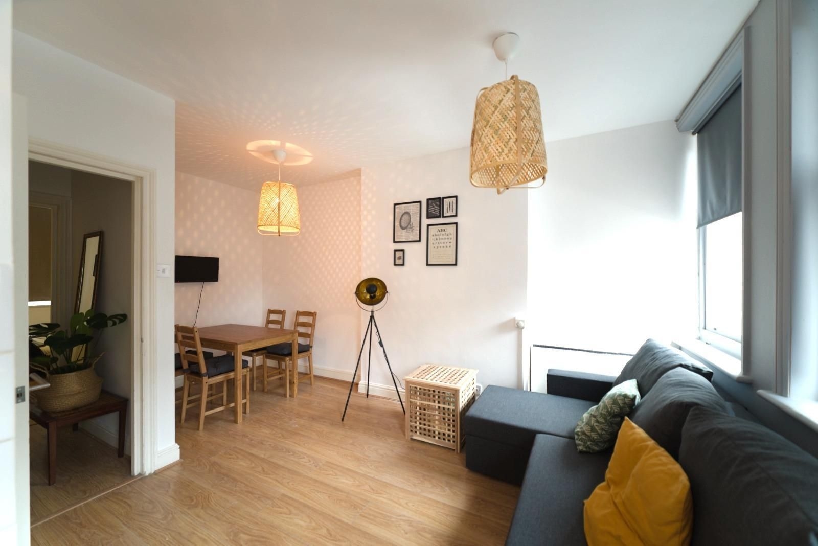Clerkenwell Apartments by DC London Rooms4