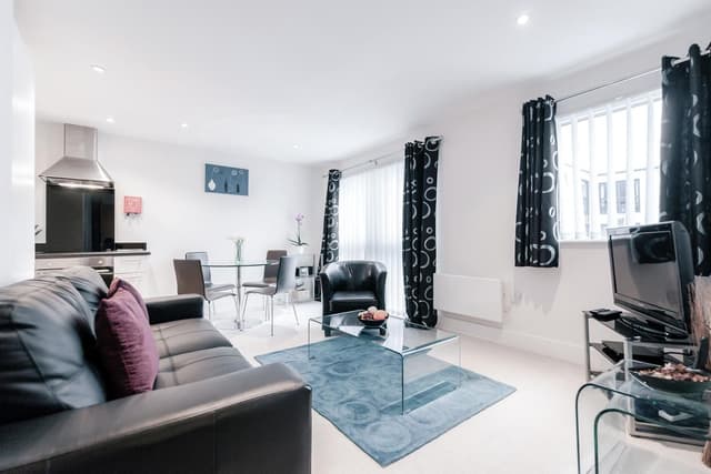 1-Bedroom Apartment
