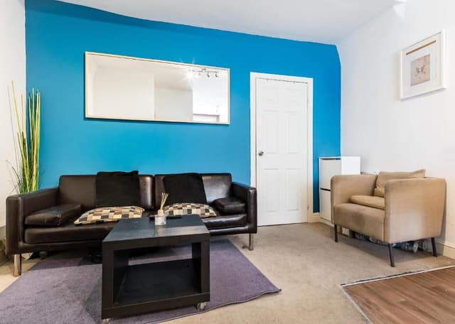 Standard Double Room with Shared Bathroom